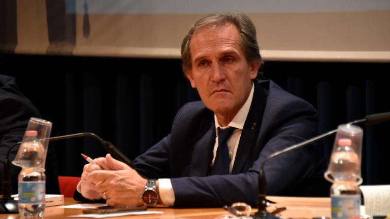 Roberto Menia naskakuje senat