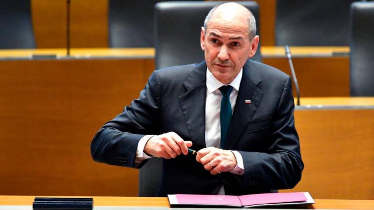 Janša navzgor, polom Šarca