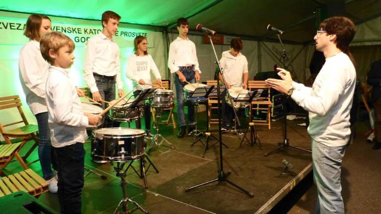 Domačnost v Slovenski vasi