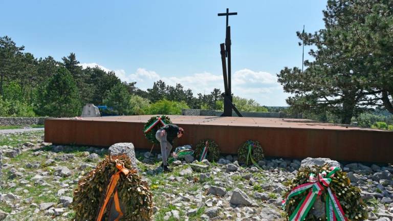 Nova ostra polemika o fojbah