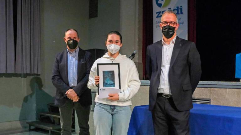 Podelili priznanja uspešnim športnikom in dijakom