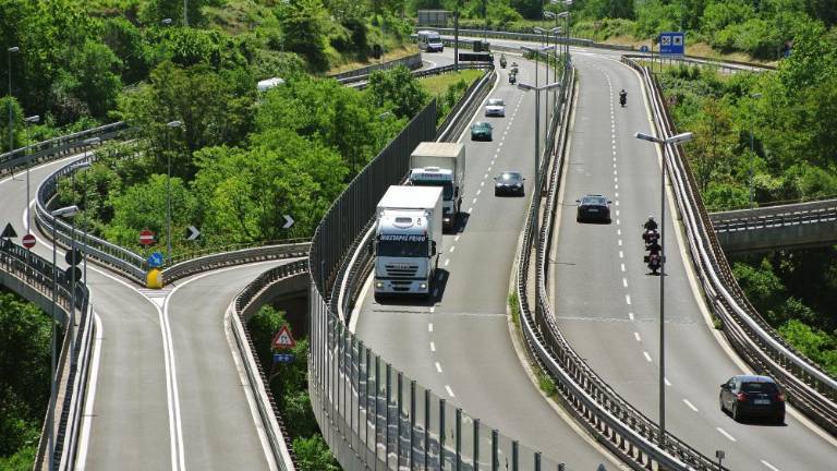 Zaprt izvoz pri Valmauri proti Trstu