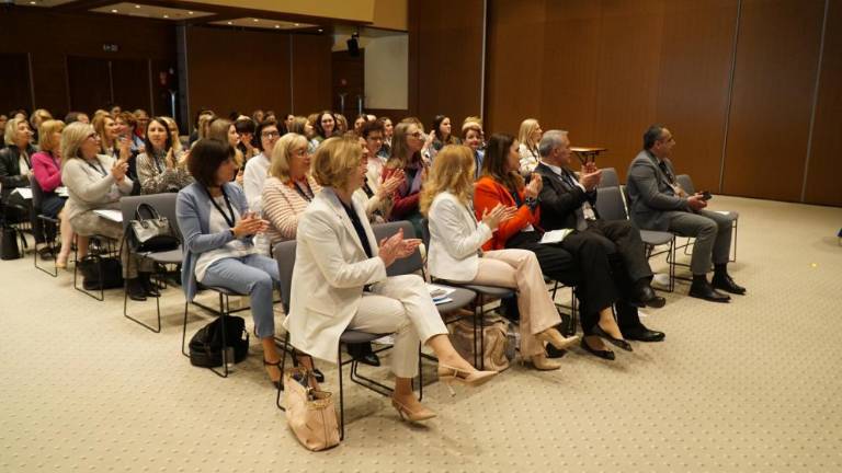 Zbrale so se ženske vodje