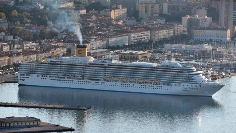 Iz Trsta v 128 dneh okoli sveta