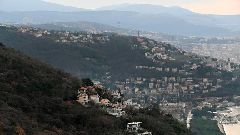 Zbiranje podpisov proti žičnici