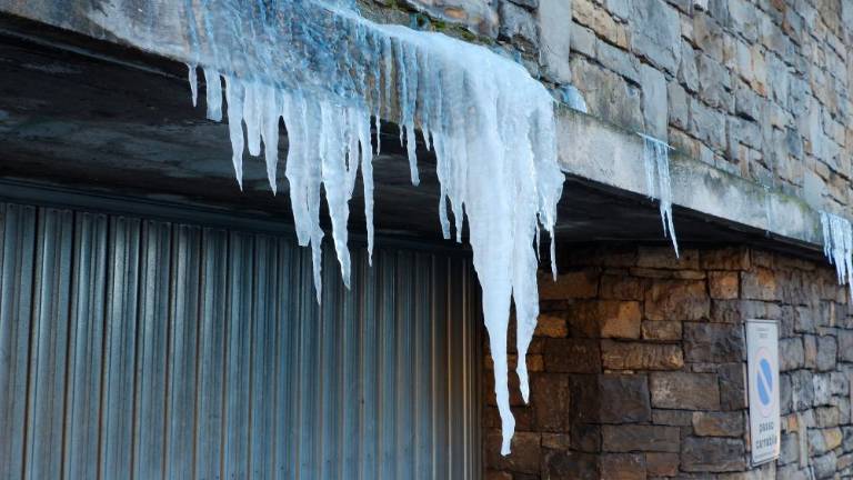 Od nedelje nočne temperature več dni pod lediščem