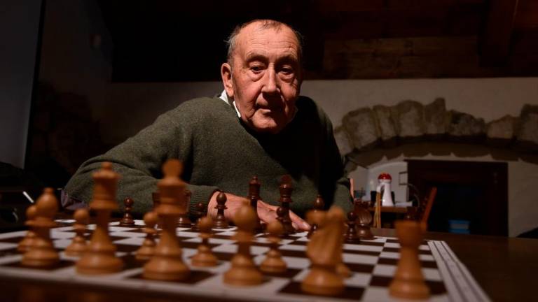 Lakovič, Juretičeva in Grudnova