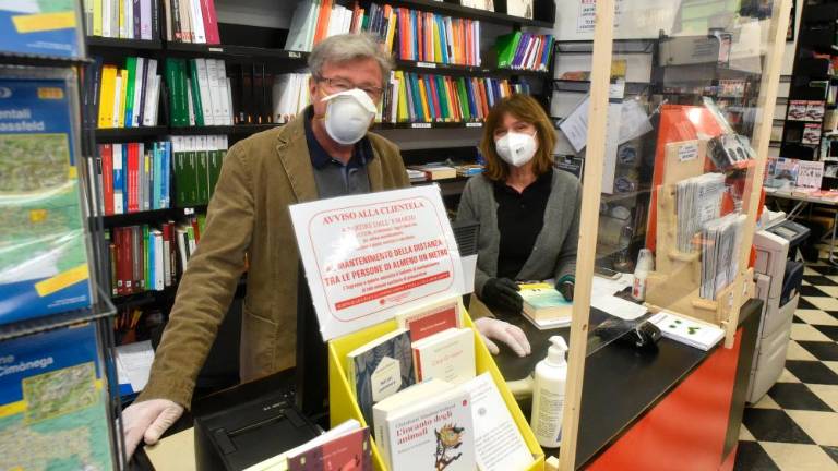 Tudi pri nakupu knjige je osebni stik nenadomestljiv