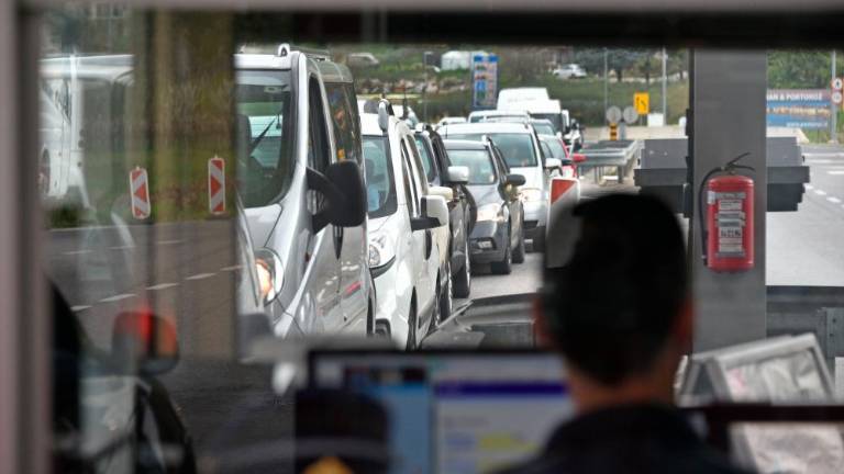 Kacin: Hrvaška od četrtka na rdečem seznamu, od petka predvidena karantena