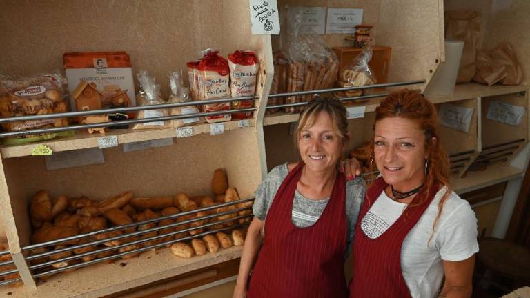 70 let družinske ljubezni do domačega kruha