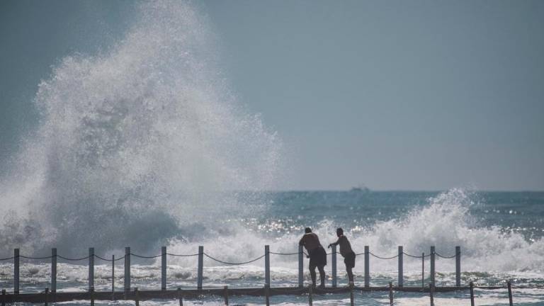 V Avstraliji požari pod nazdorom, grozijo pa poplave