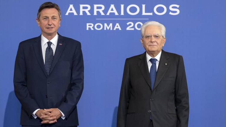 Pahor bo Mattarelli vročil najvišje slovensko državno odlikovanje