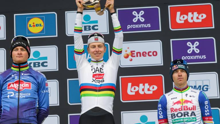 Slovenski kolesarski as Tadej Pogačar je v nedeljo tretjič v karieri zmagal na sloviti dirki po Flandriji