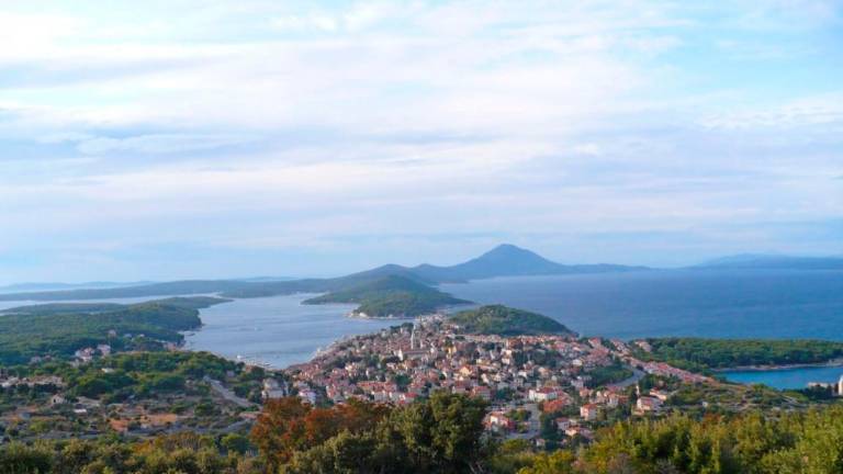 V Kvarnerju zaradi nevarne vožnje z gliserjem kaznovali 67 ljudi