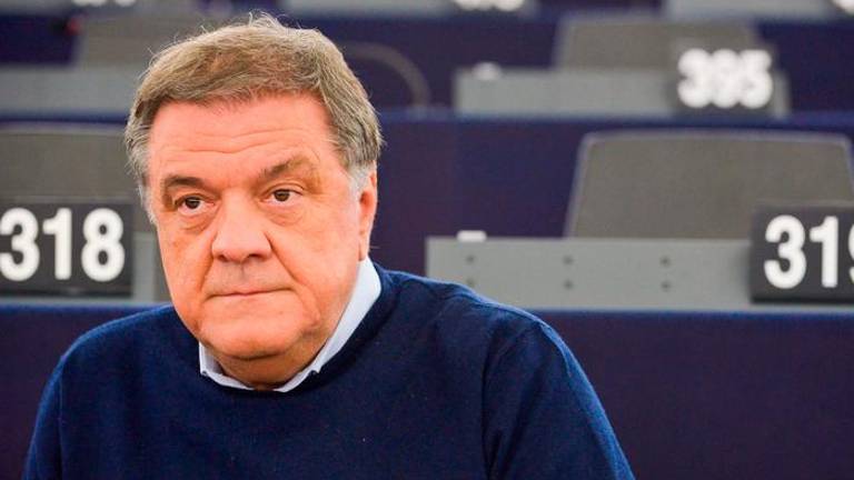 Škandal močno oškoduje Demokratsko stranko