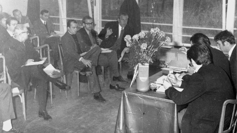 Pol stoletja rasti in uspehov