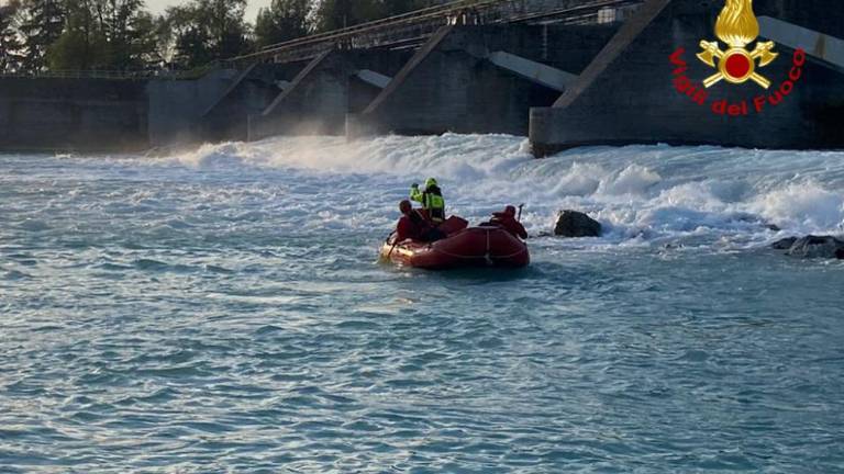 Ostala sta na otočku sredi Soče
