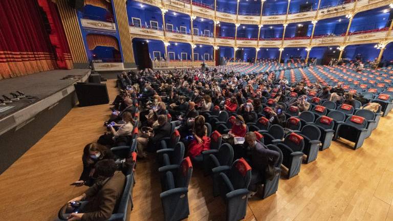 Stoodstotno, a previdno