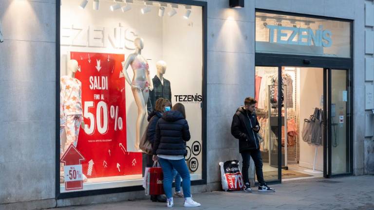 Klavrn začetek zimskih razprodaj