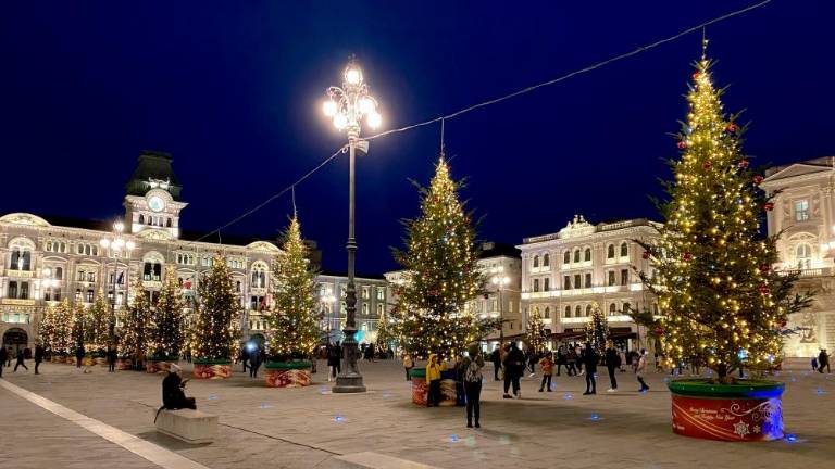 Na Velikem trgu glasbeno slovo od starega leta