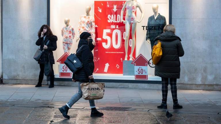 Nespodbuden začetek razprodaj v Trstu