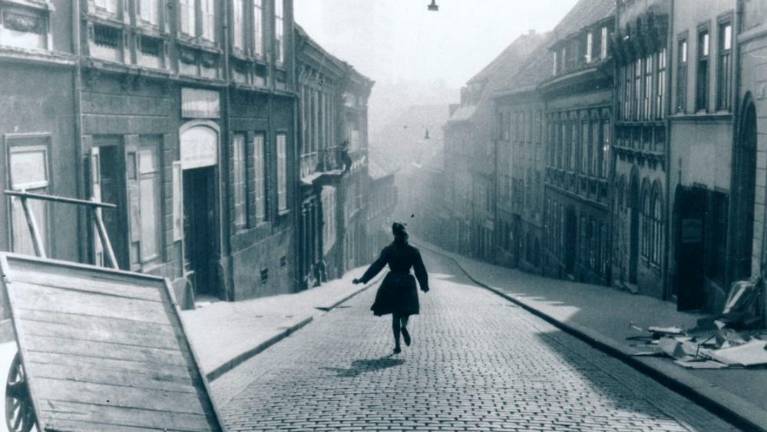 V Cannesu med klasikami tudi Štigličev Deveti krog