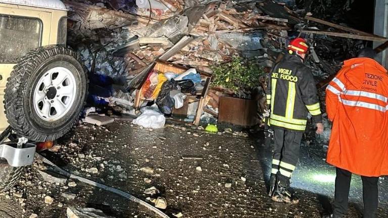 Po plazu v Bračanu pogrešajo dve osebi