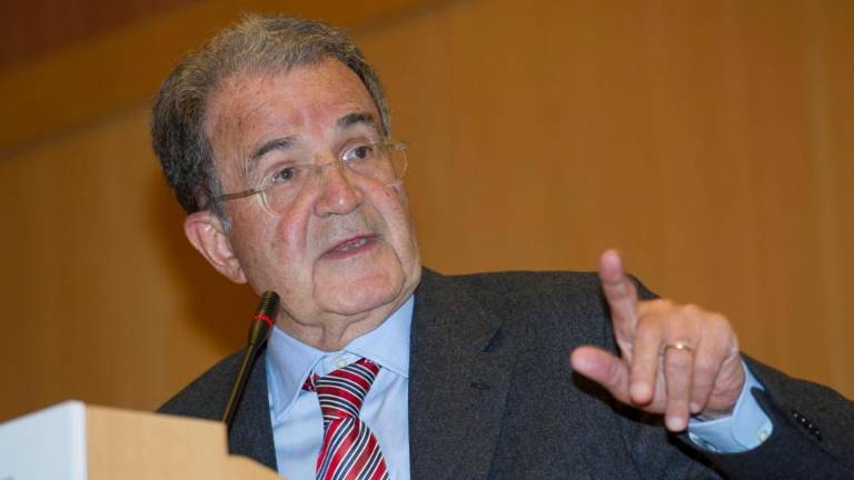 Zgodovinski dvig zapornic ohranja v spominu