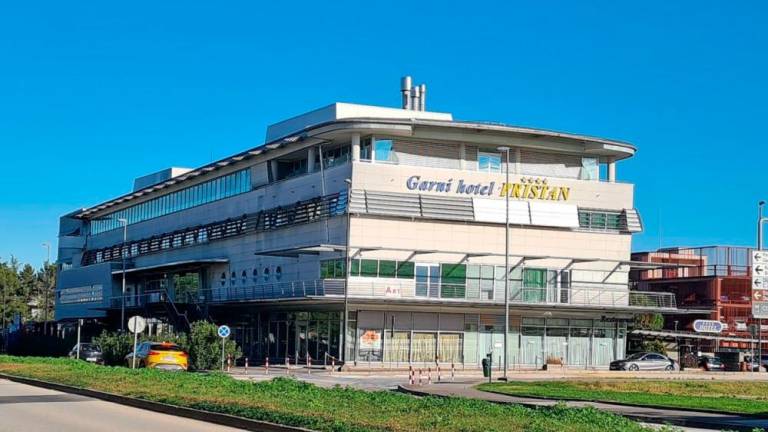 Univerza na Primorskem kupila koprski hotel Pristan