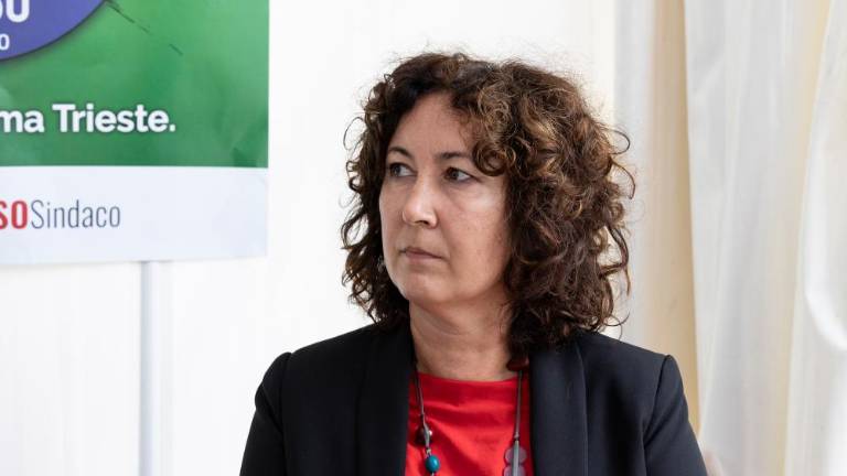 Roberto Cosolini prehitel Valentino Repini