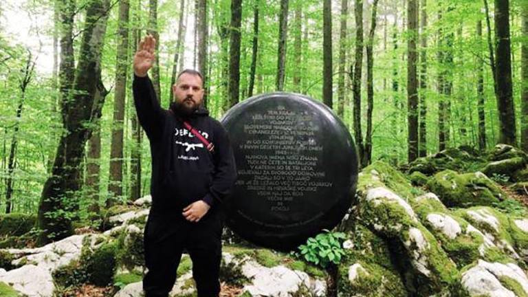 Simpatizerja nacizma obsodili zaradi groženj in spodbujanja sovraštva