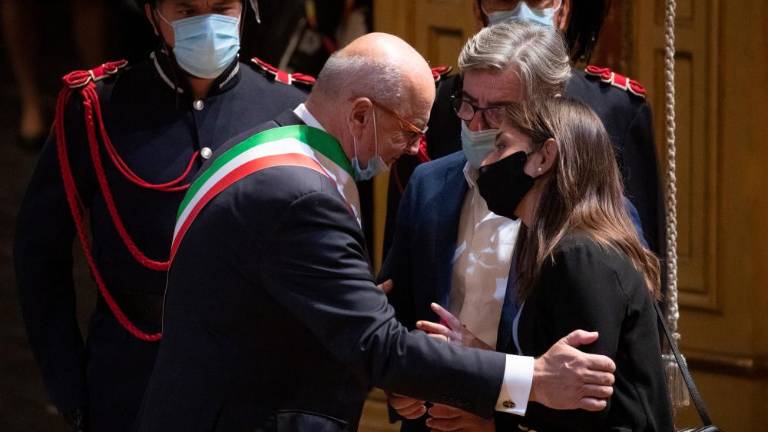 Ubita policista dobila ulico in častno meščanstvo