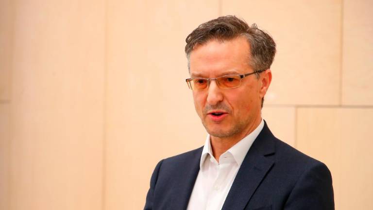 Jelinčič se je spravil na Žižo in Italijane