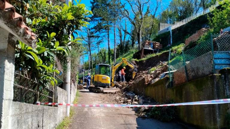 Zaradi usada zaprli Ulico Piani