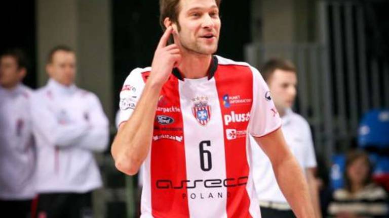 Bo vendarle igral v Italiji?