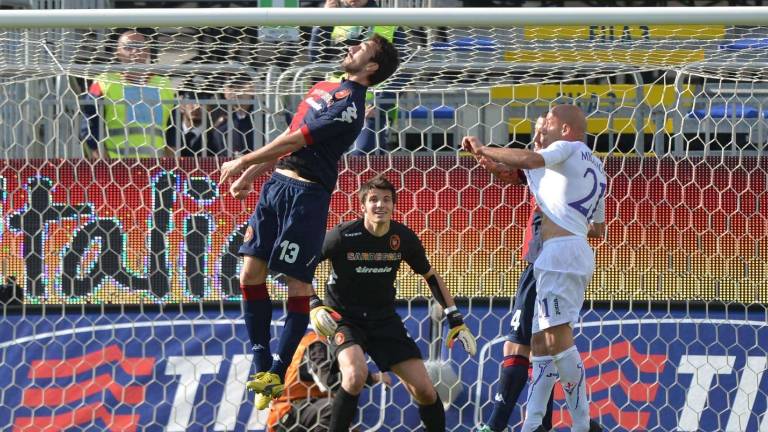 Cagliari bo vendarle igral v Trstu