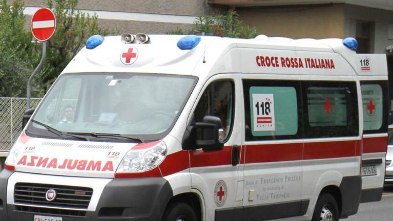 V Barkovljah avtomobil podrl deklico