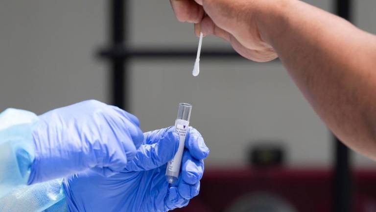 Na intenzivnih oddelkih več pacientov