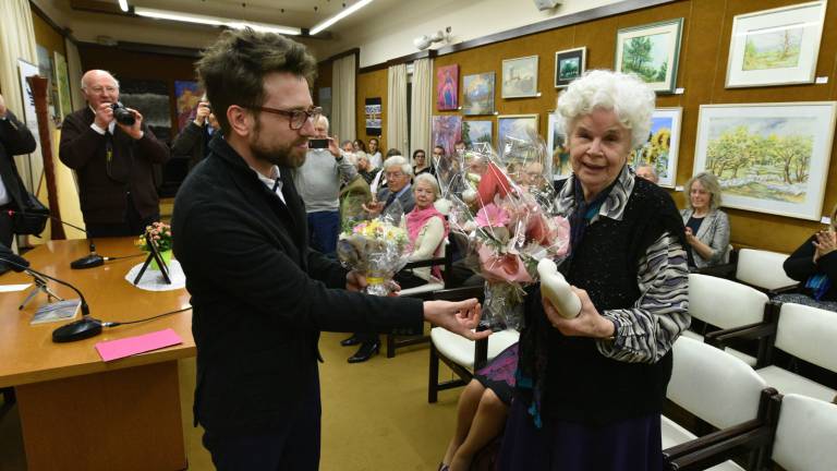 Priznanje pogumni ženski