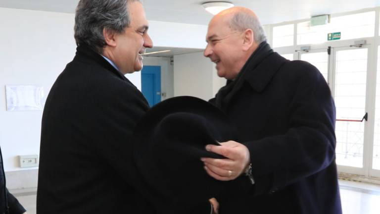 Trža&scaron;ki župan Dipiazza uvedel shod neofa&scaron;istov