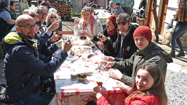 Lepo vreme kot nala&scaron;č za izlet in osmico