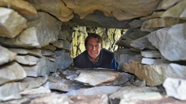 V gozdu se skrivajo (pastirske) hi&scaron;e