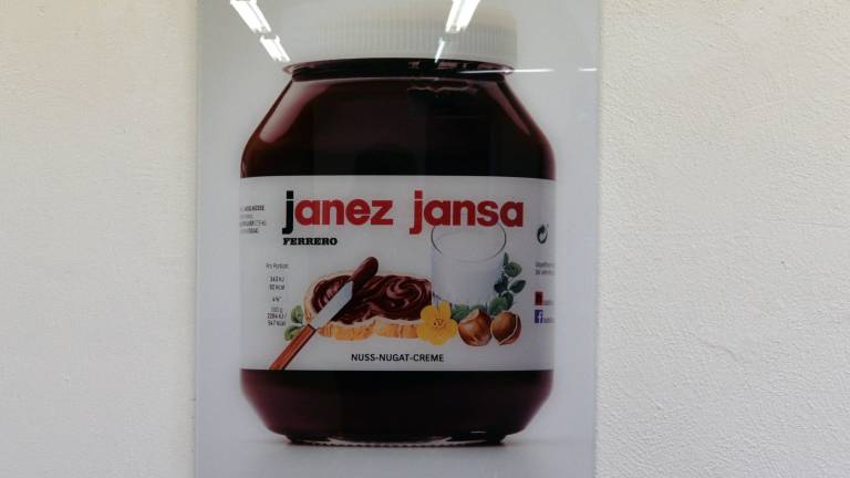 Janezi Jan&scaron;e se spra&scaron;ujejo, kaj je ime