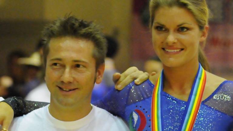 Zdi se mi, da jo želijo odmakniti