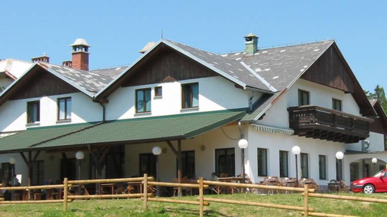 Na Lokvah spet gostilna