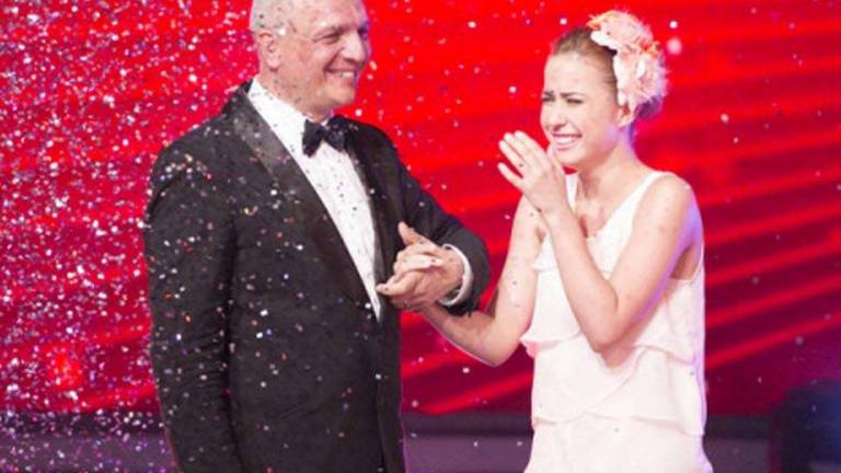 Mlada Demetra Malalan osvojila slovenski televizijski &scaron;ov X Factor