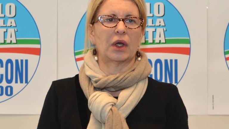 Sandra Savino: ženska proti ženskam