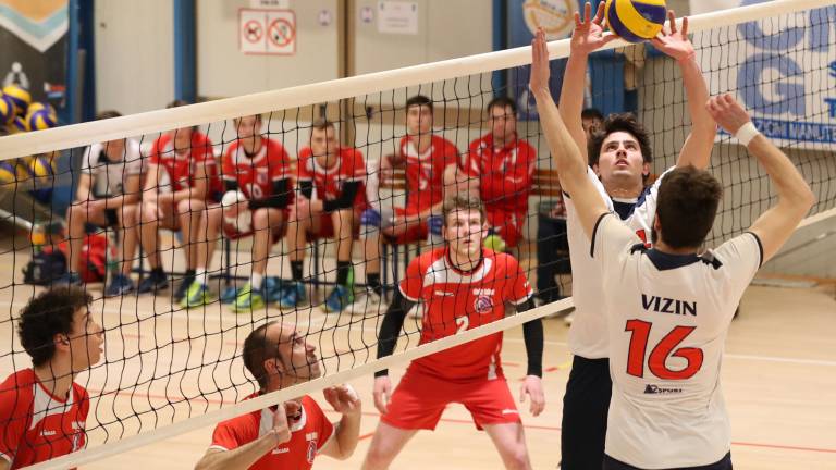 &Scaron;portna sobota: Jadran kar +40, derbi Olympii