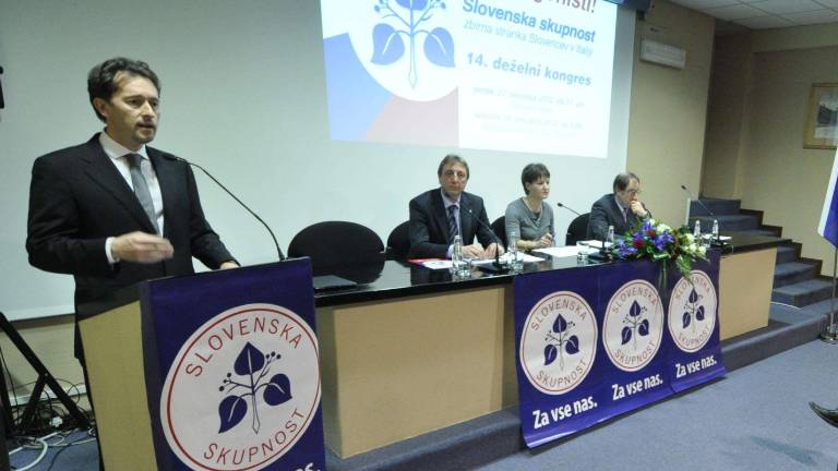 Levosredinska SSk za dialog z desno vlado FJK