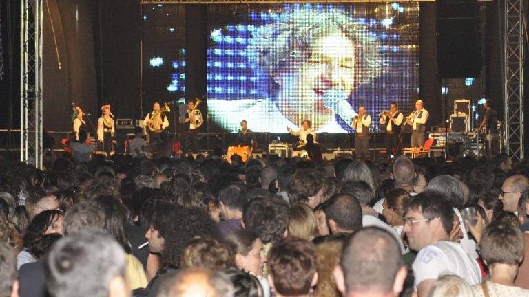 Bri&scaron;čiki kot Guča: &raquo;sold out&laquo; za Bregovića